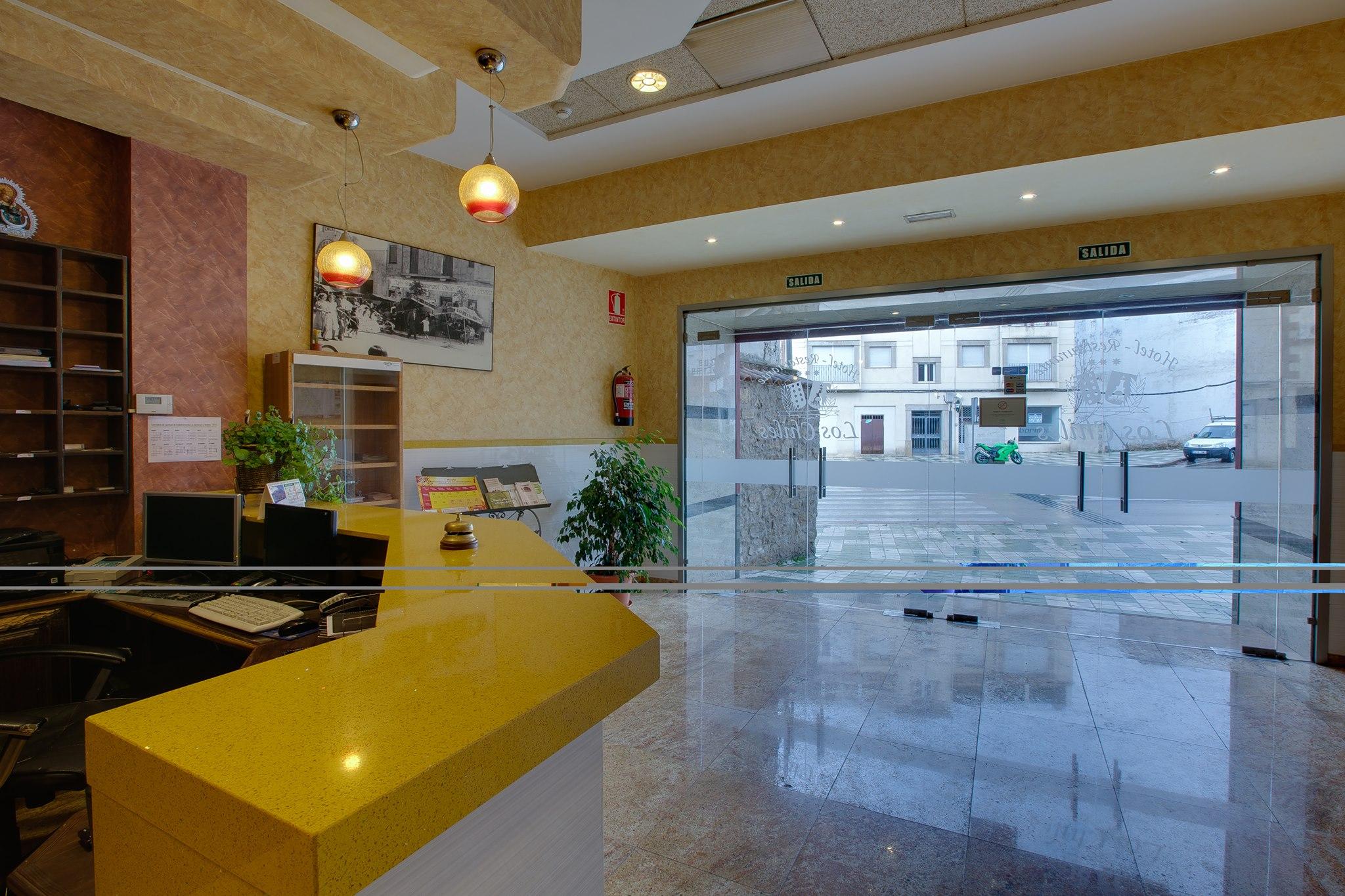 Hotel Los Chiles Villanueva Del Arzobispo Εξωτερικό φωτογραφία